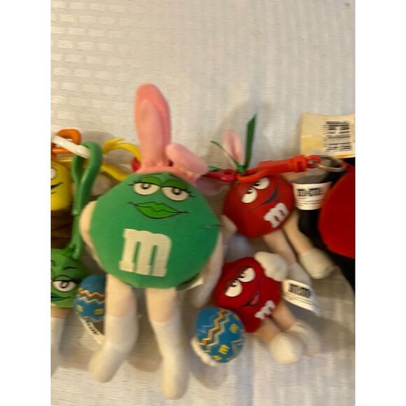 M&M plush keychains rabbit Dracula - Picture 4 of 4